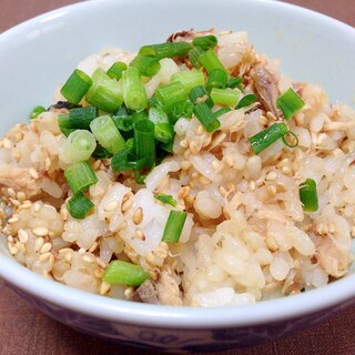 さばの味噌煮で☆さばとごまの混ぜご飯